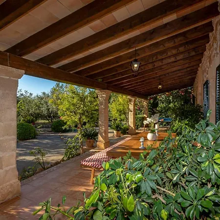 Villa Sleeps 6 With Pool Air Con And Wifi *