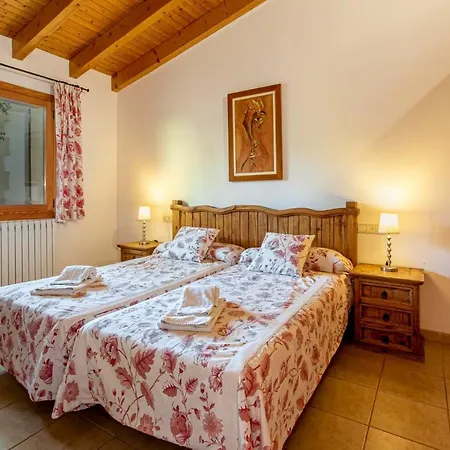 Sleeps 6 With Pool Air Con And Wifi Villa Pollenca